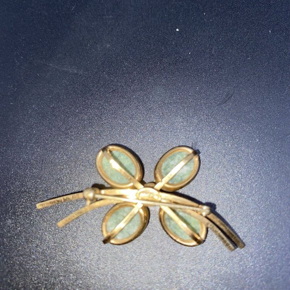 VINTAGE MID CENTURY BAL-RON 12KGF JADE FLOWER  Four Leaf Clover BROOCH  PIN - Picture 3 of 4